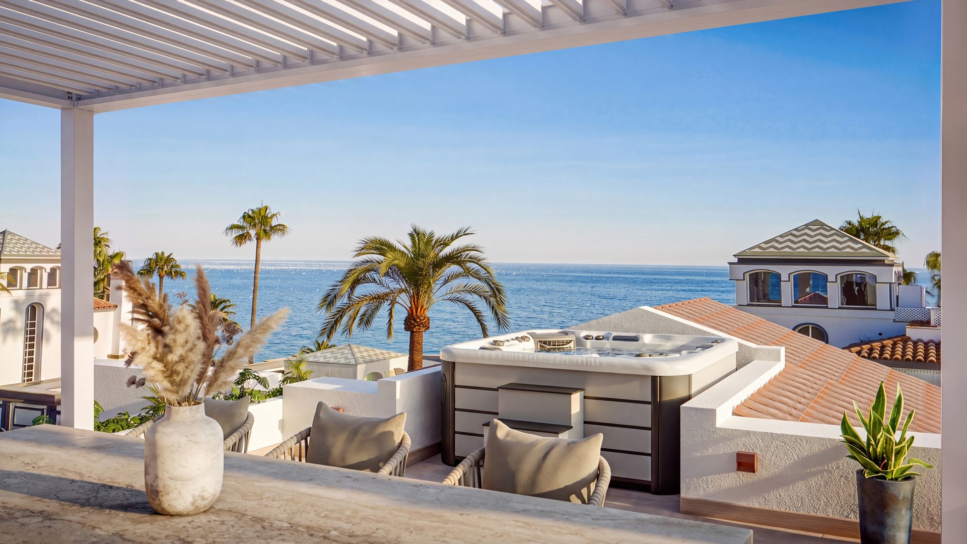 Beachfront Penthouse, Estepona